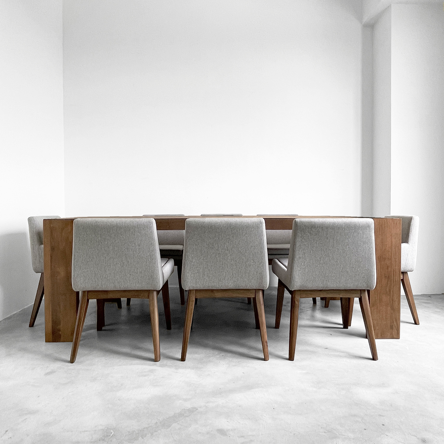 1409498_1409496-241328-241329